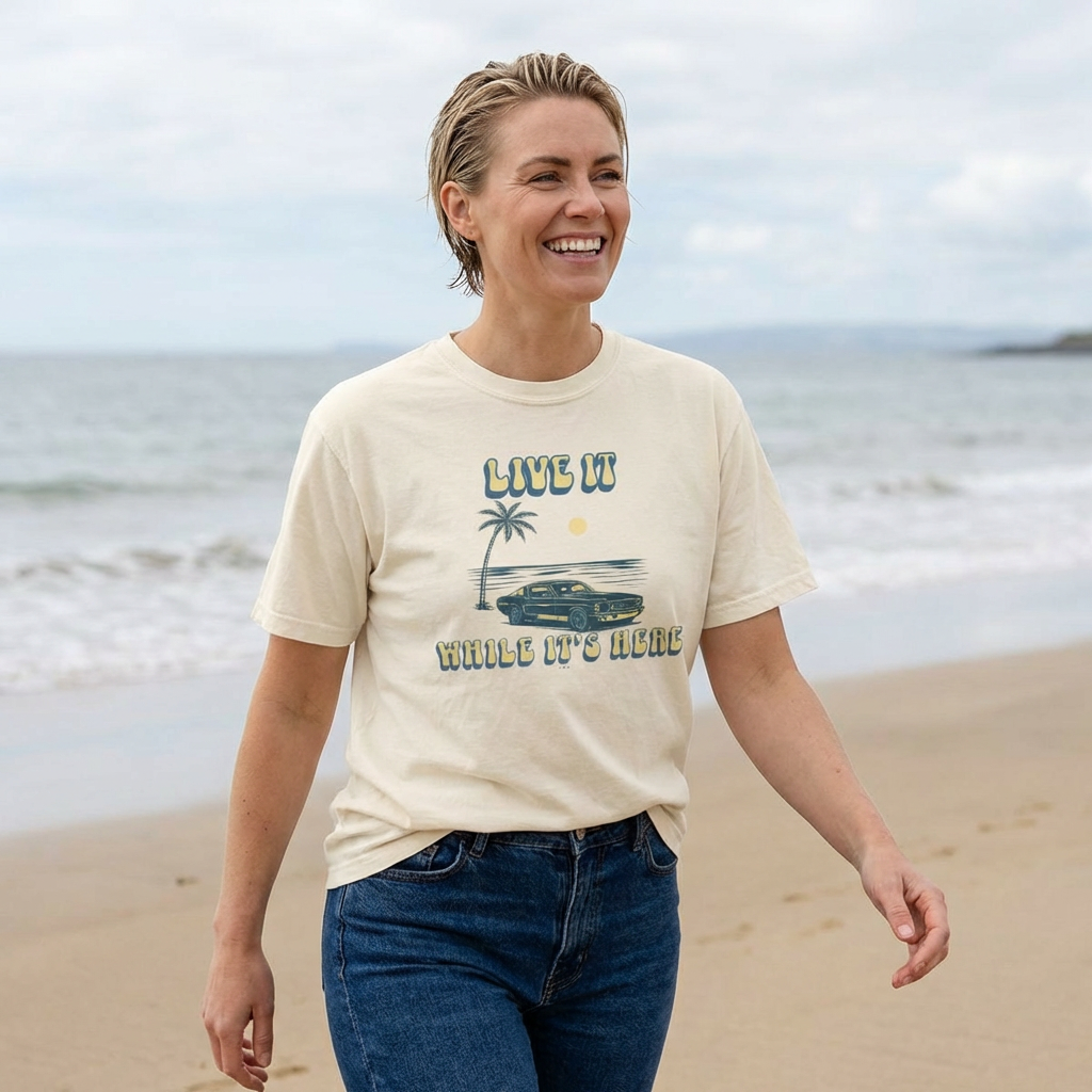 LIVE IT WHILE IT’S HERE T-SHIRT | VINTAGE BEACH CAR
